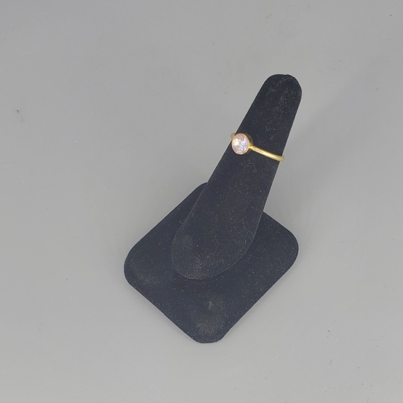 Goldtone Green Triangle Earrings, Goldtone Bangles and Goldtone Ring - Picture 9 of 12